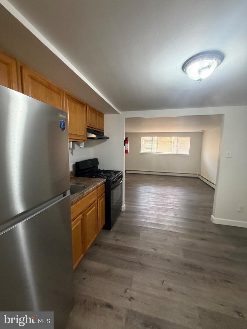 Property Photo:  6016 N Warnock Street E  PA 19141 
