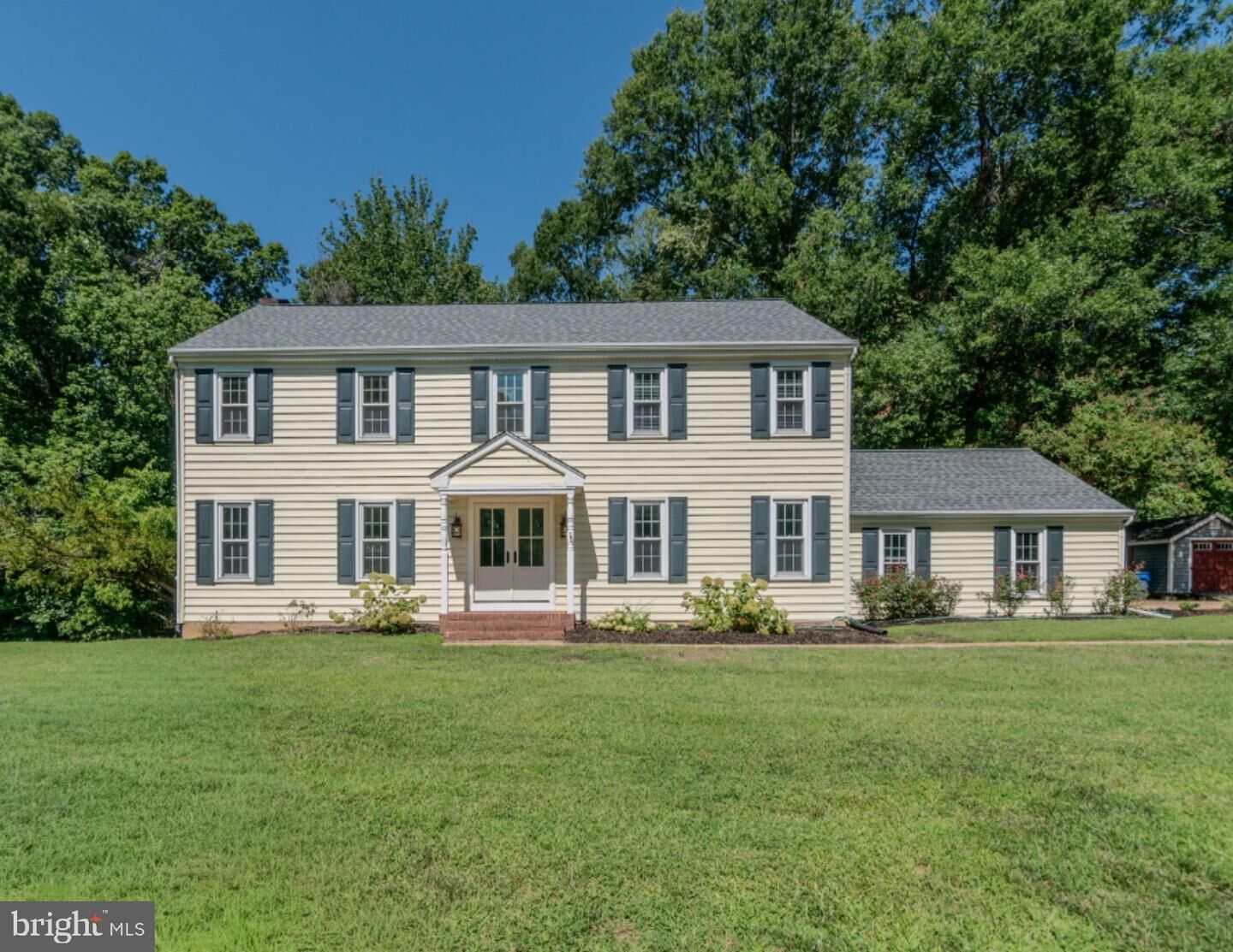 Property Photo: 428 Ingleside Drive VA 22405