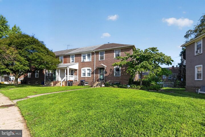 Property Photo:  908 E 16th Street  PA 19013 