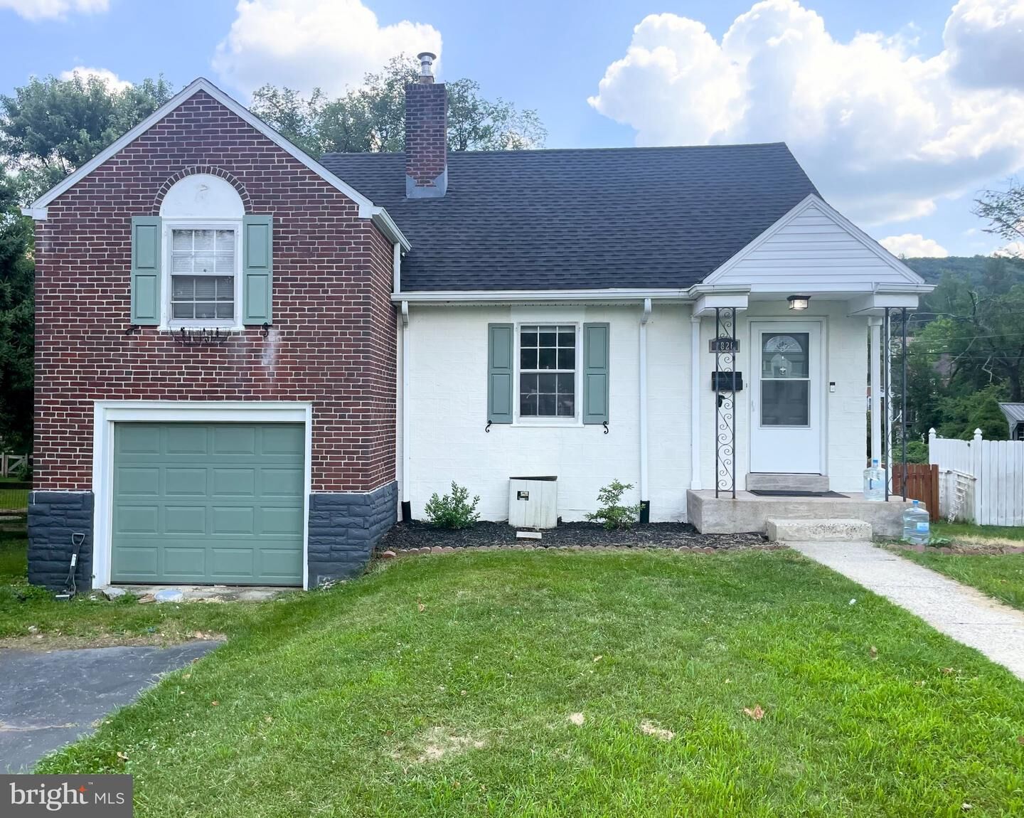 Property Photo:  2826 Filbert Avenue  PA 19606 