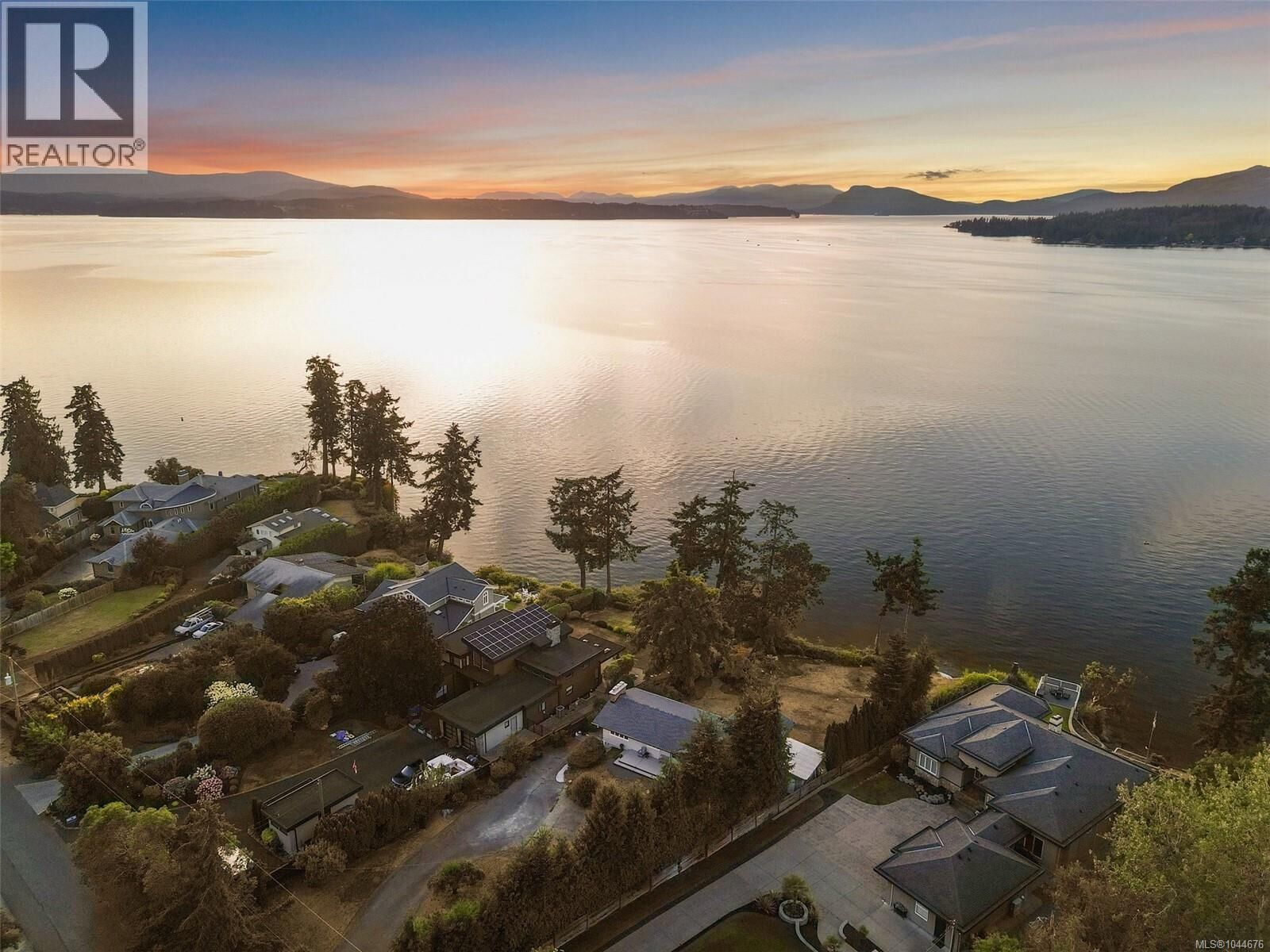 Property Photo:  9760 Glynnwood Park Road  BC V8L 5H4 