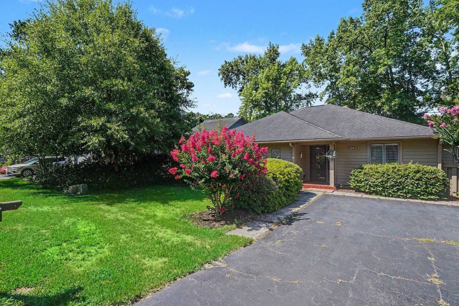 Property Photo:  104 Hickory Dr.  SC 29526 