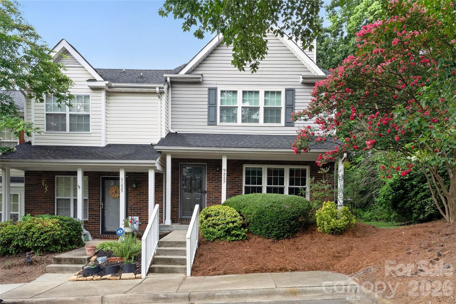 Property Photo: 9357 Glenwater Drive NC 28262