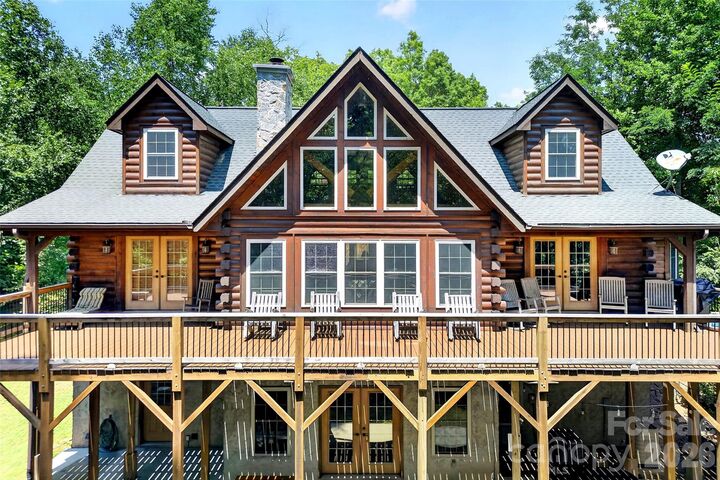 Property Photo: 1767 Catawba Falls Parkway 238 NC 28711