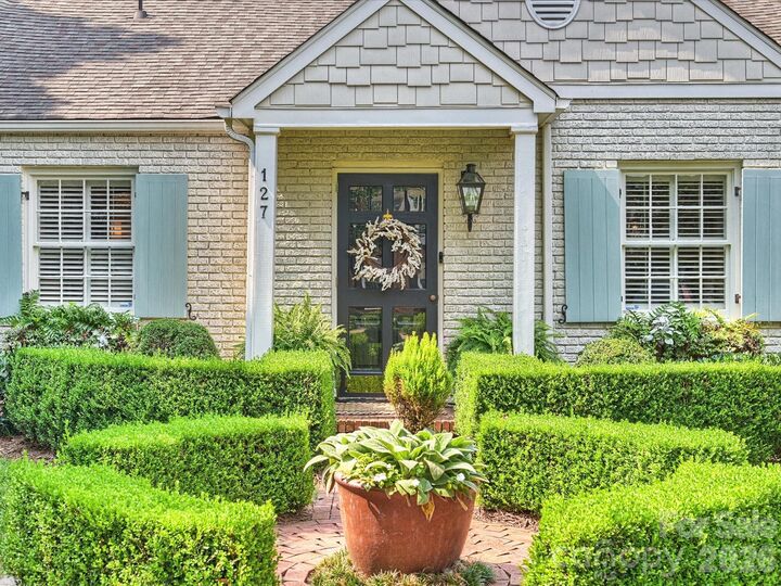 Property Photo:  127 Tranquil Avenue  NC 28209 