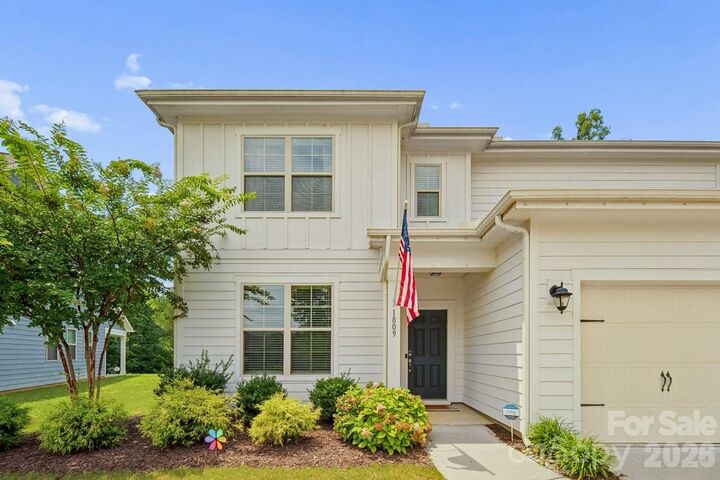 Property Photo:  1809 Shelbourne Way  SC 29707 