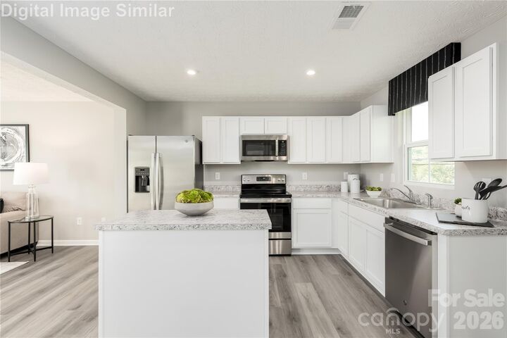 Property Photo: 2615 Coretha Court NC 28216