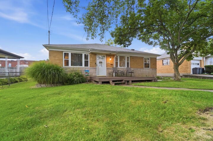 Property Photo: 5889 Willow Oak Lane OH 45239