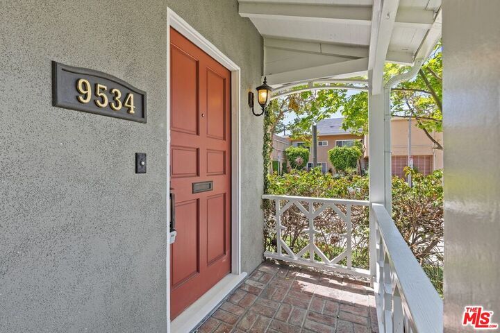 Property Photo:  9534 W Olympic Blvd  CA 90212 