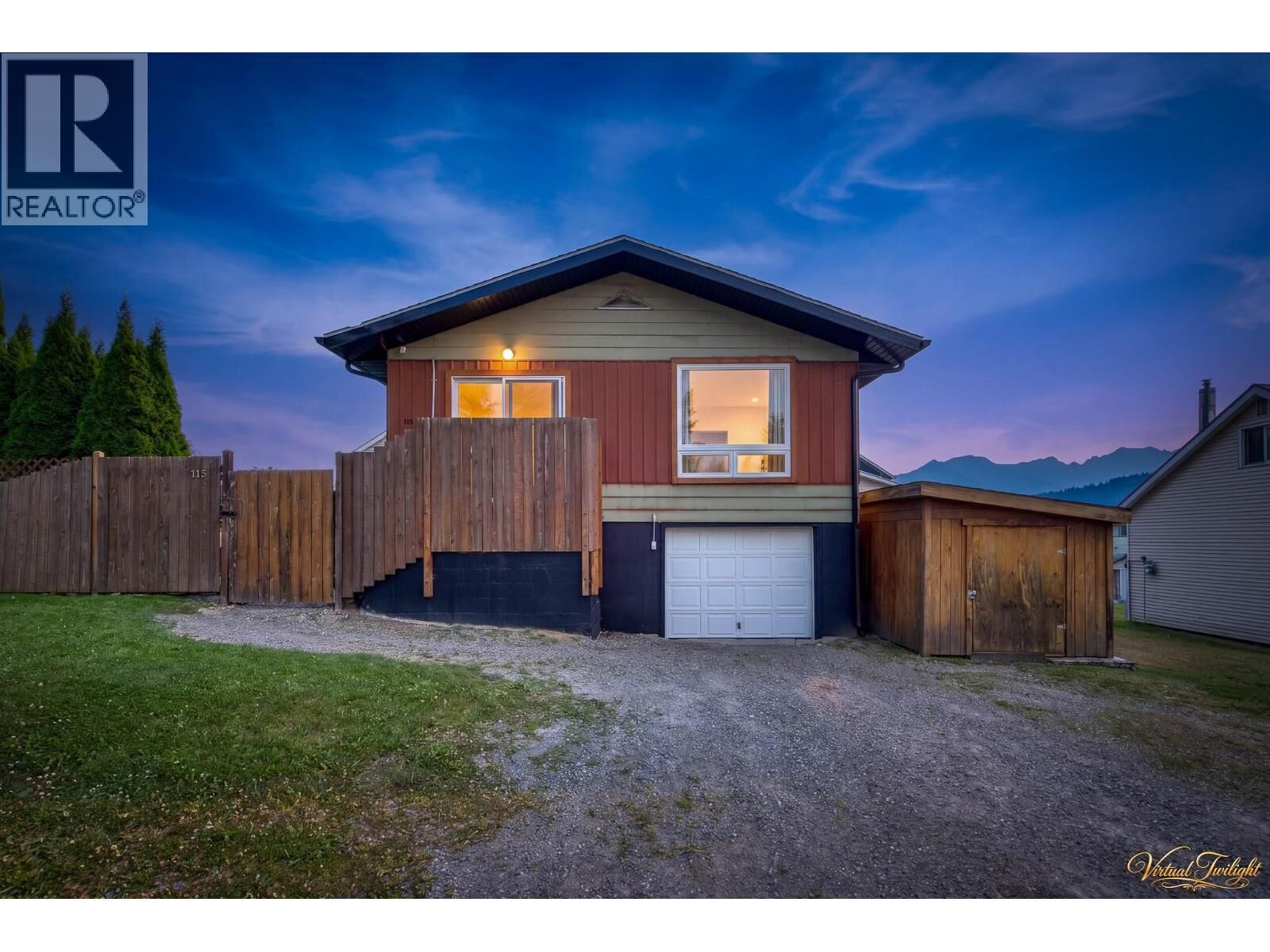 Property Photo:  115 15th Street  BC V0B 1M0 