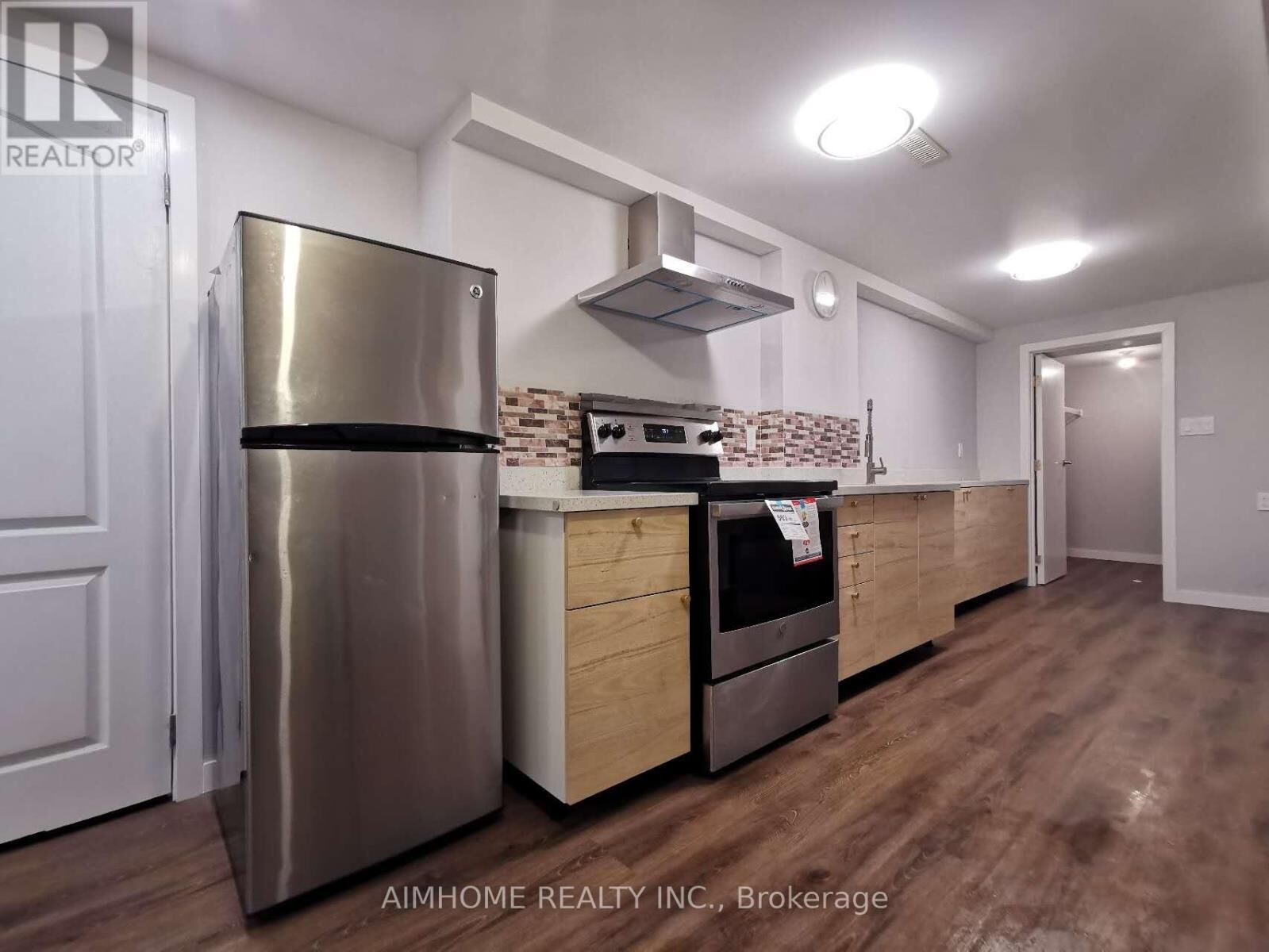 Property Photo: 17 Boticelli Way ON L4H 0C6