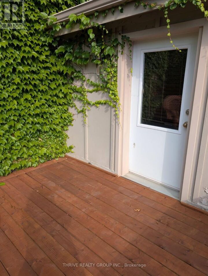 Property Photo:  526 Waterloo Street A  ON N6B 2P9 