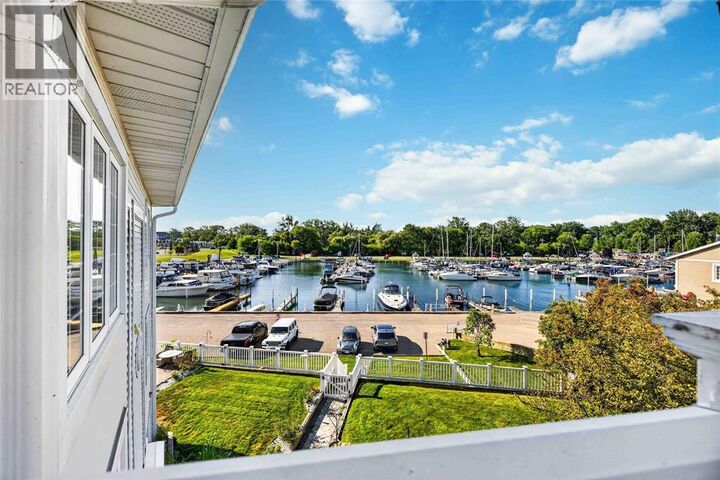 Property Photo: 1520 Venetian Boulevard M-306 ON N7T 7Z8