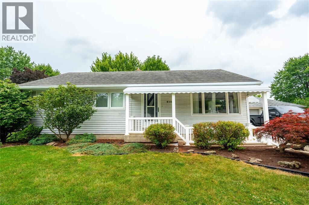 Property Photo:  416 Ignatiefna Street  ON N0N 1R0 