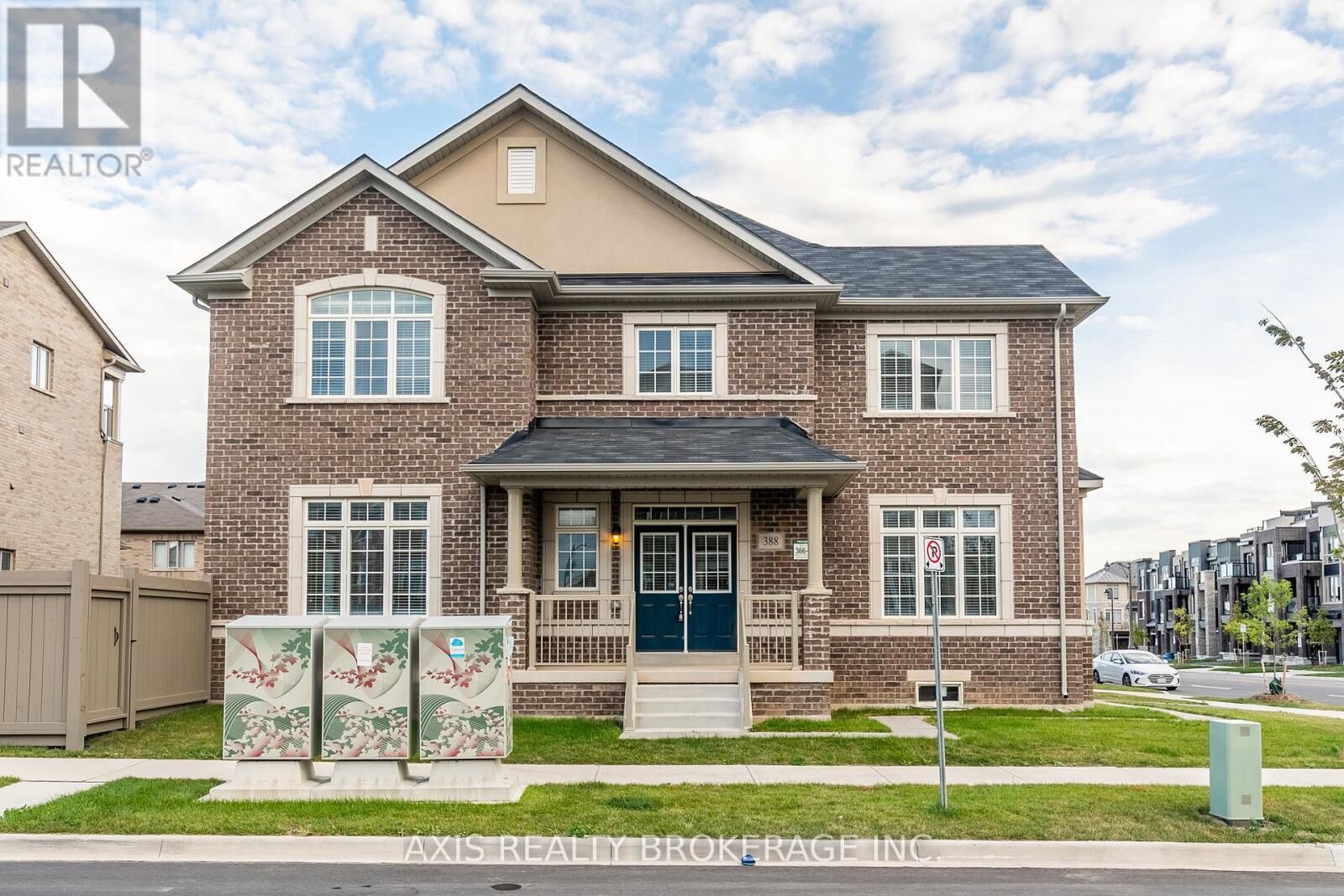 Property Photo:  388 Grindstone Trail  ON L6H 0S1 