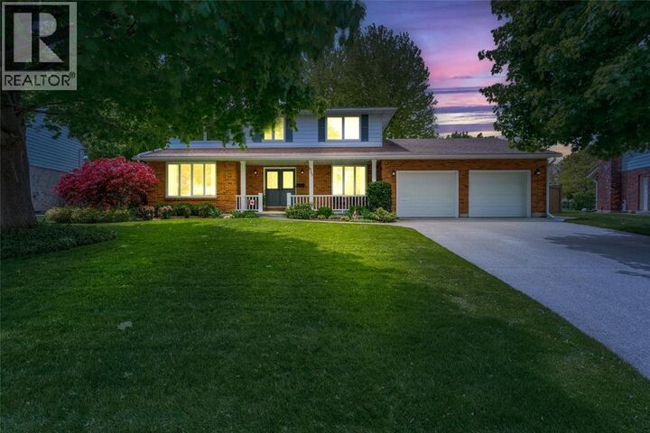 Property Photo:  623 Esser Crescent  ON N7S 5J1 