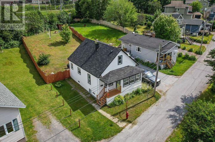 Property Photo:  13 Pleasant Street  NL A2H 5G9 