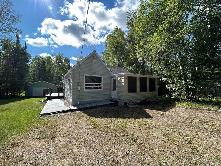 Property Photo: 344 Arnhold Street MB R0E 0C0