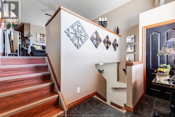 Property Photo: 420 Marla Crescent ON N8L 1B9