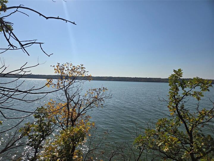 Property Photo:  10 Perch Place  MB R0K 1R0 