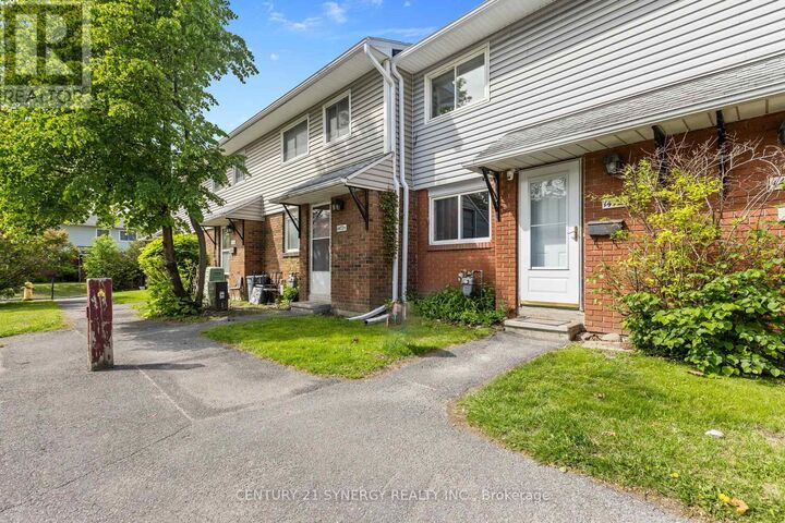 Property Photo: 1472 Heatherington Road C ON K1V 6S1