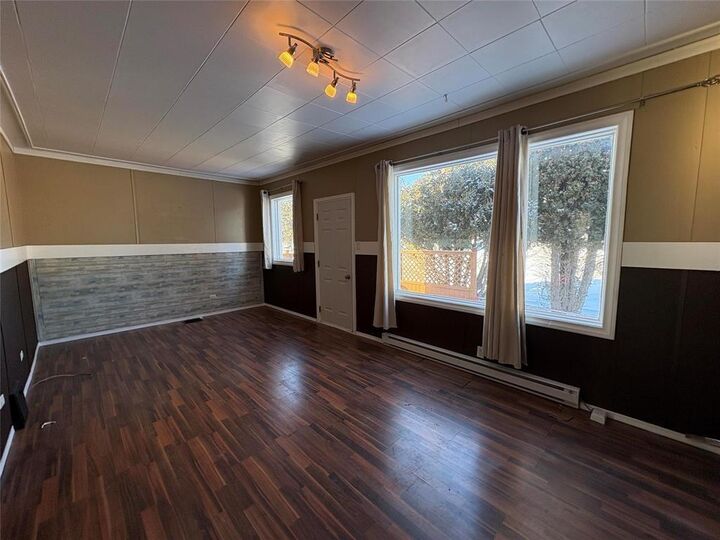 Property Photo: 13 Minto Avenue West MB R0L 0X0