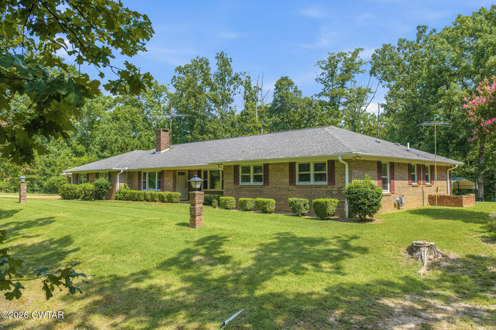 Property Photo:  32 Fairway Place  TN 38375 