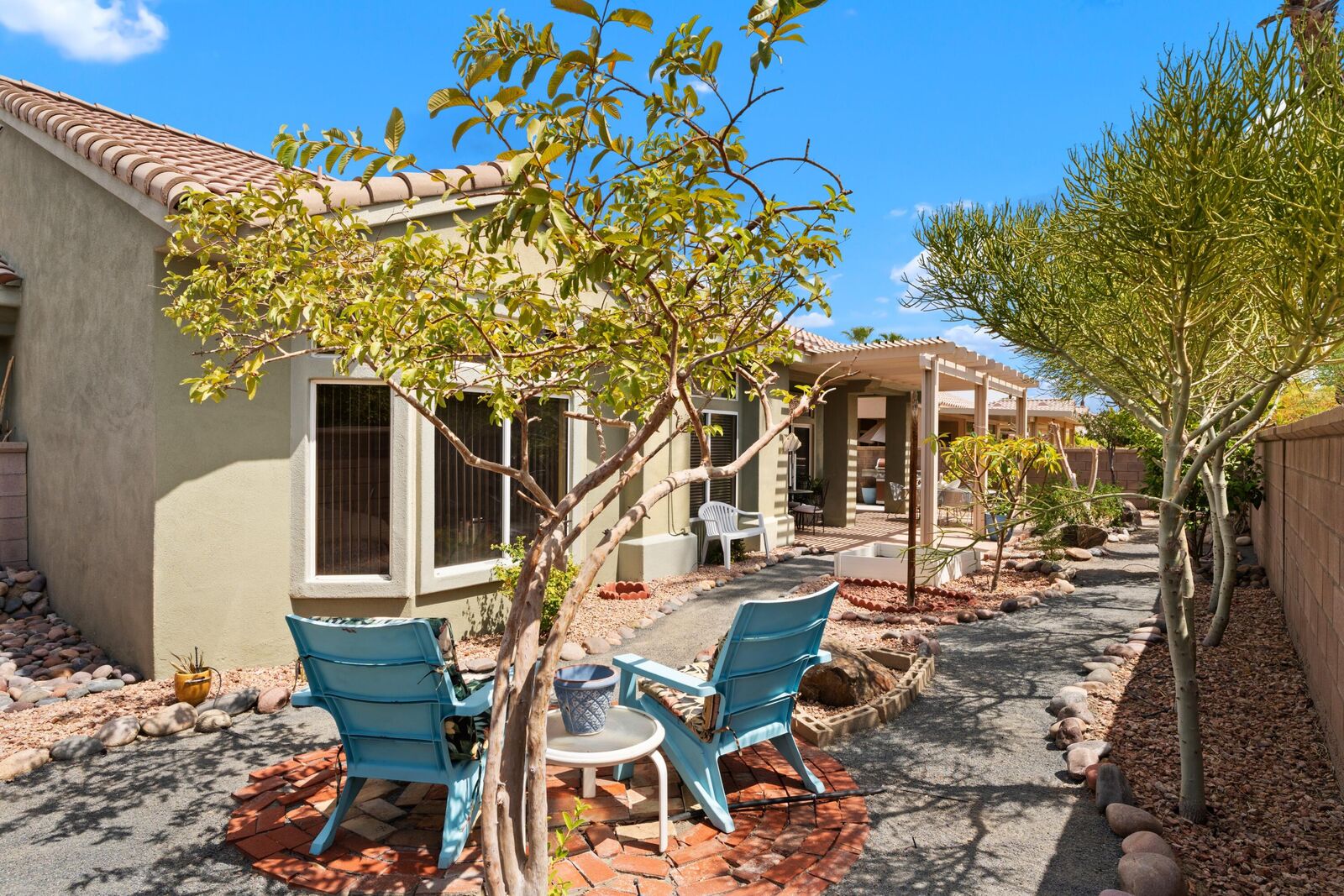 Property Photo:  38563 Bent Palm Drive  CA 92211 