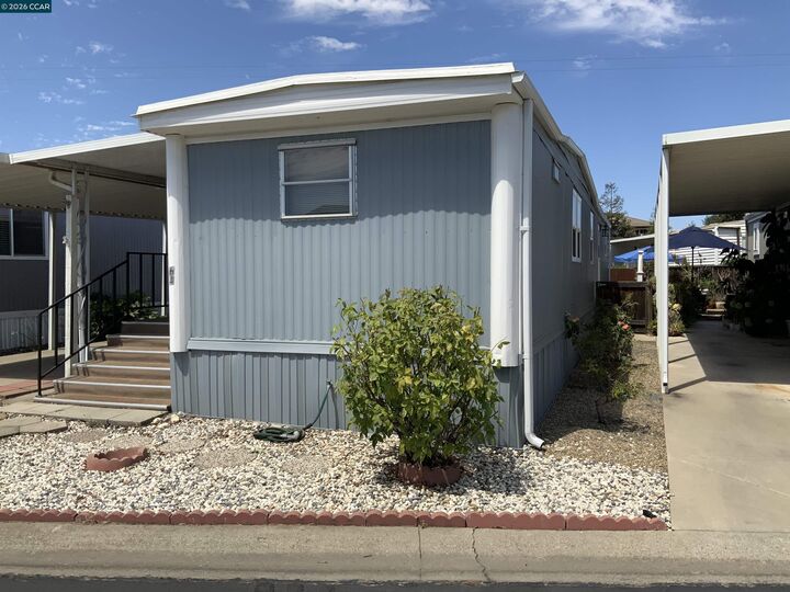 Property Photo:  64 Oneida St.  CA 94561 