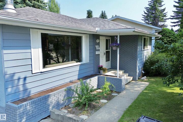 Property Photo:  119 Garland Crescent  AB T8A 2R1 