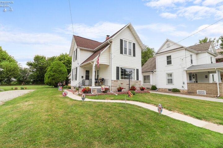 Property Photo: 427 Castalia Street OH 44811
