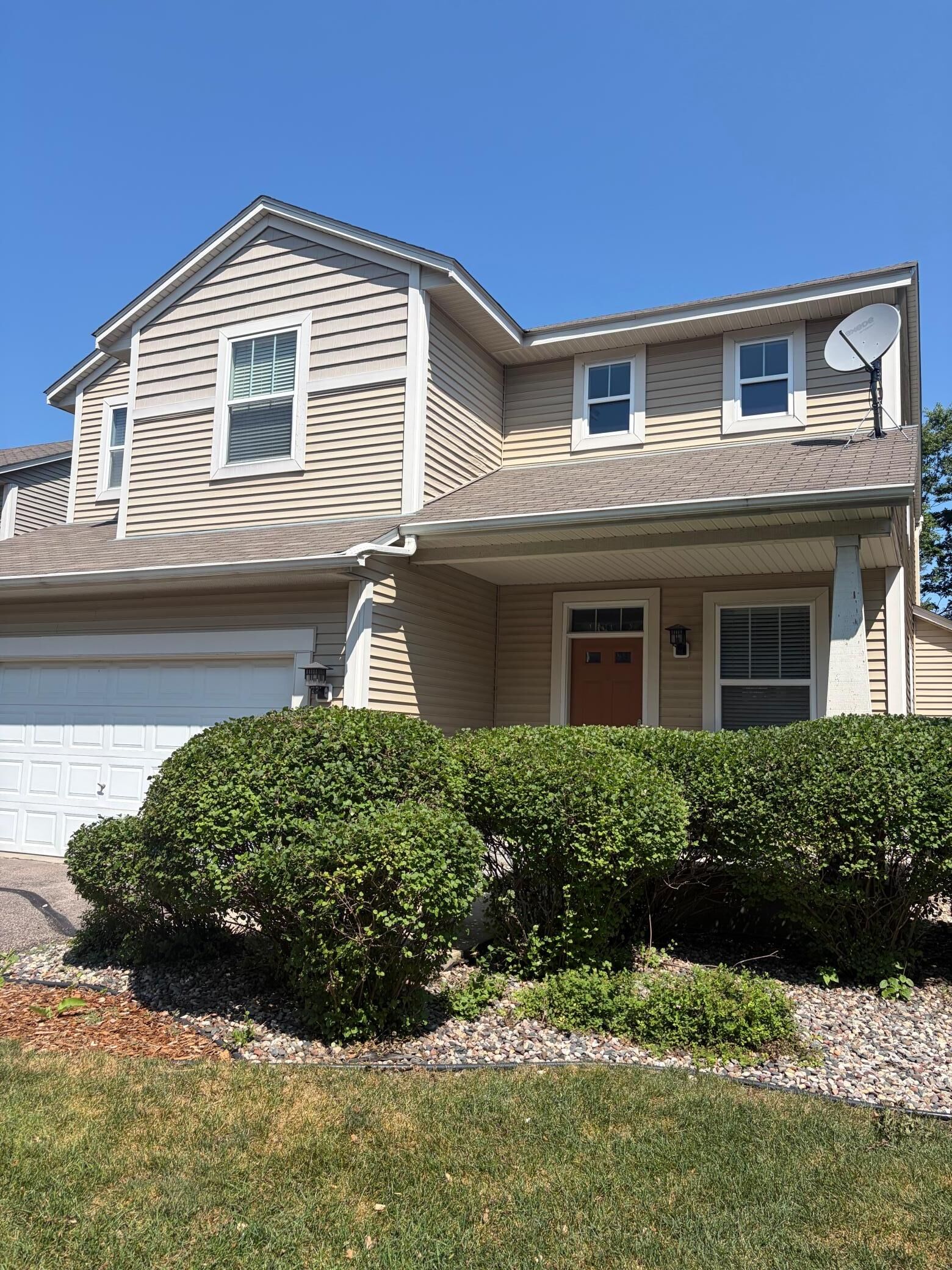 Property Photo: 728 Newberry Lane MN 55318