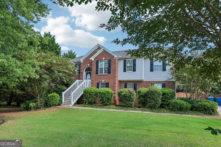 Property Photo:  525 San Dra Way  GA 30656 