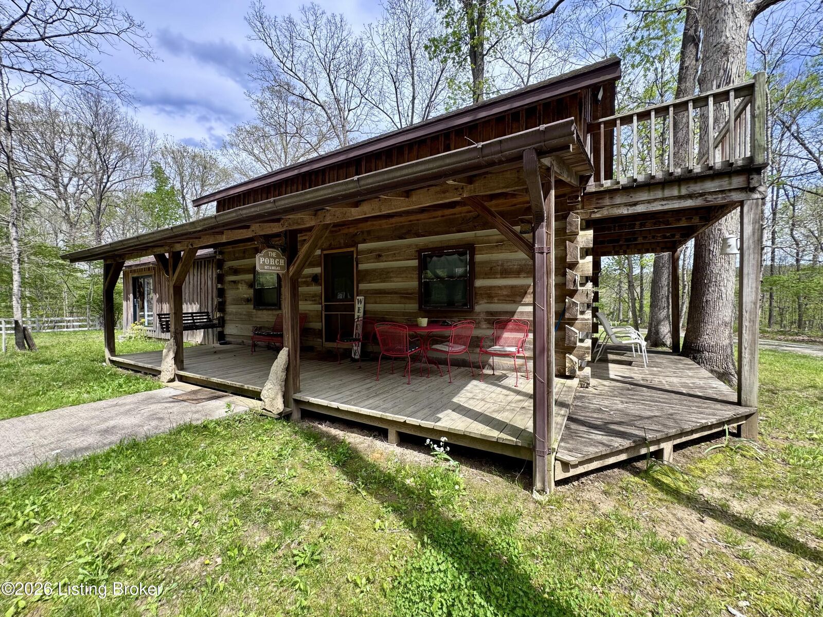 Property Photo: 285 Parkside Ln KY 40119