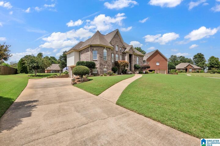 Property Photo:  9662 Ridge Way  AL 35091 