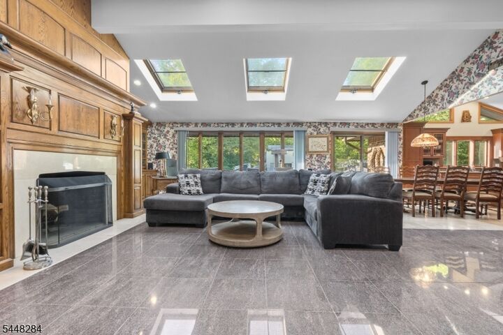 Property Photo: 8 Cracco Ln NJ 07470