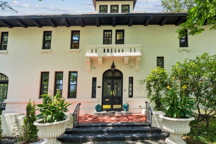 Property Photo: 731 Berkeley Ave NJ 07050