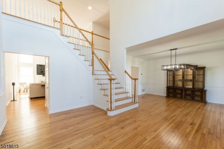 Property Photo:  1 Cedar Ct  NJ 07508 