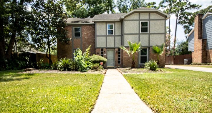 Property Photo: 19507 Forest Fern Drive TX 77346