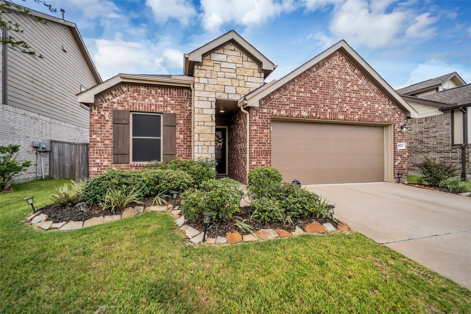 Property Photo:  4823 Chestnut Valley Lane  TX 77493 