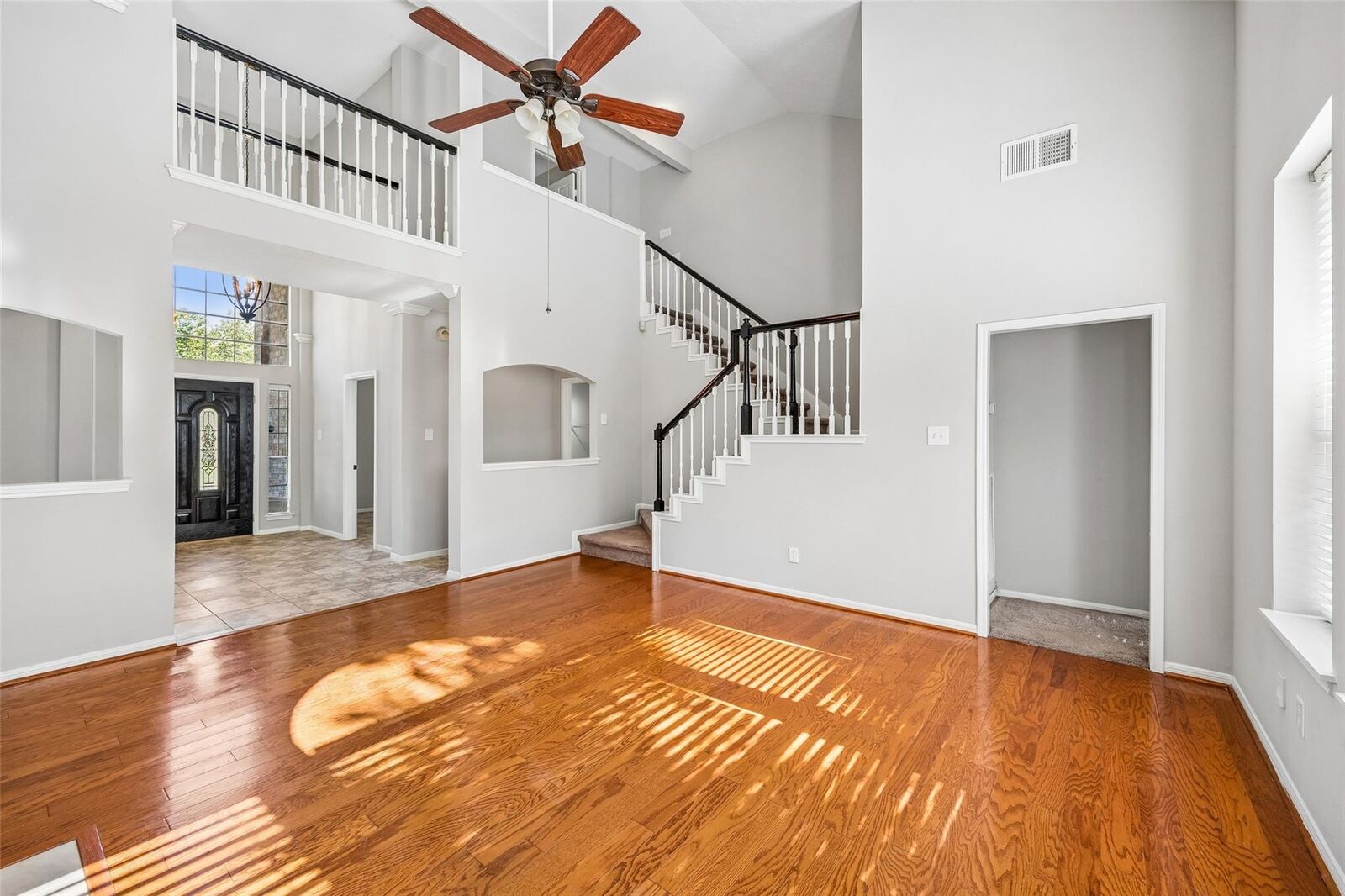Property Photo: 4031 Mission Valley Drive TX 77459