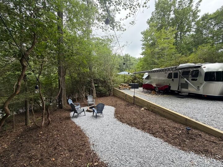 Property Photo:  185 Elderberry Loop  NC 28657 