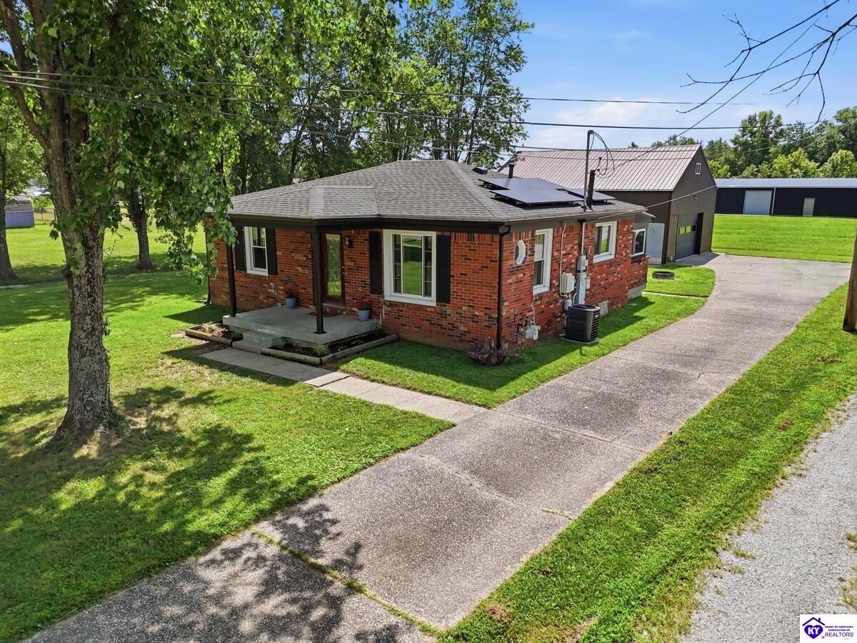Property Photo:  289 Beech Grove Road  KY 40165 