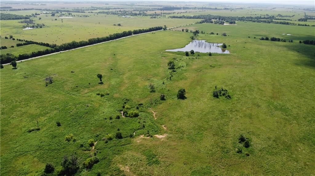 Property Photo: 0000 Queens Road KS 67332