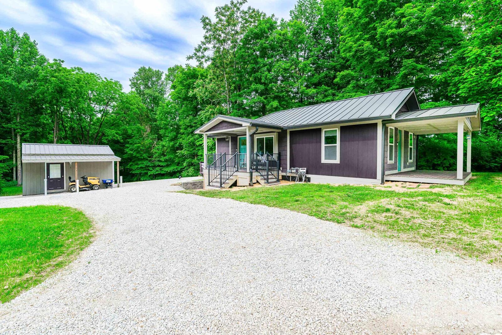 Property Photo: 2415 W Fountain Drive IN 47404
