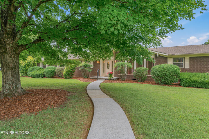 Property Photo:  113 Crowfield Rd  TN 37922 