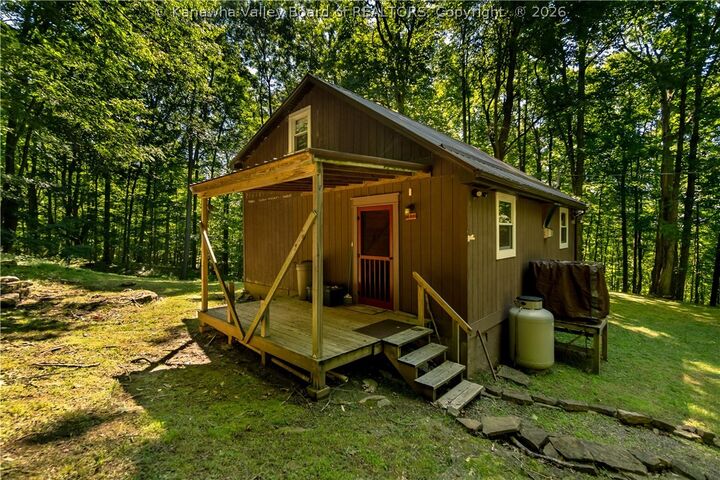 Property Photo:  113 Shawnee Drive  WV 24946 