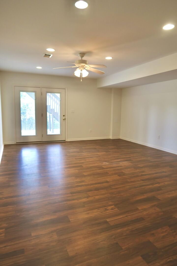 Property Photo:  881 Lauderdale Drive  KY 40515 