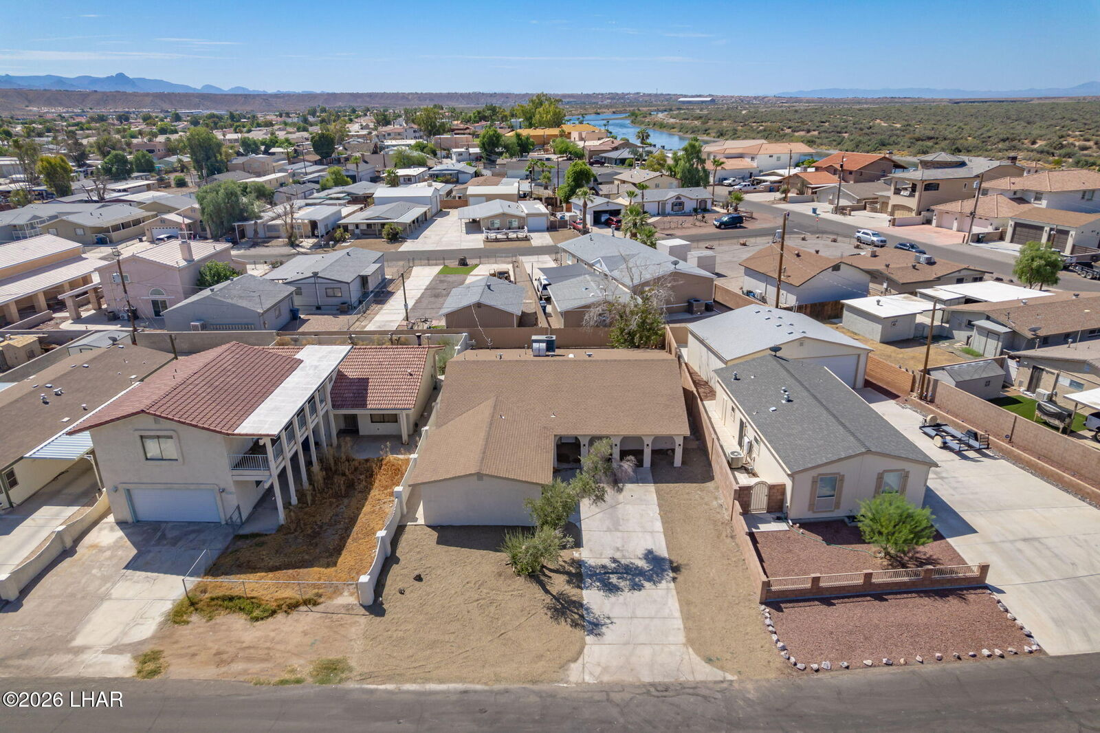 Property Photo:  1126 Avenida Del Sol  AZ 86442 