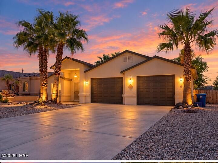 Property Photo:  4090 Trotwood Dr  AZ 86406 